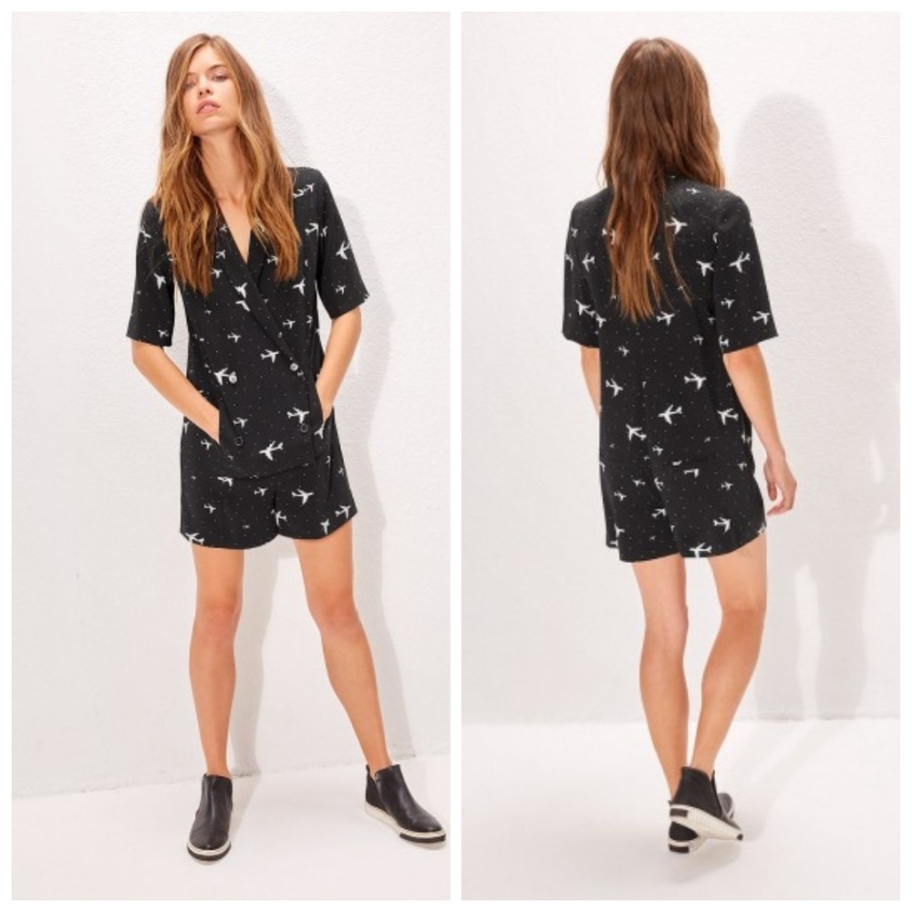 Cop•copine airplane romper •sold out• HTF